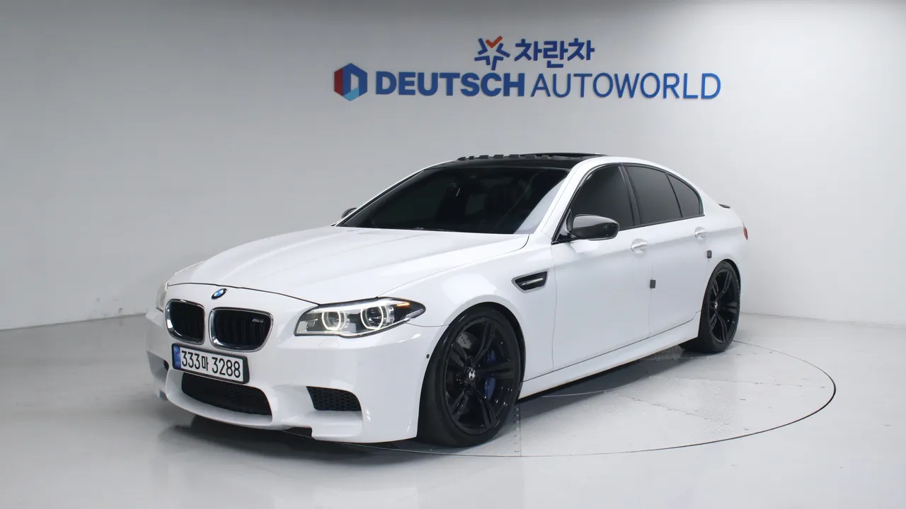 BMW M5 (F10) M5 Седан