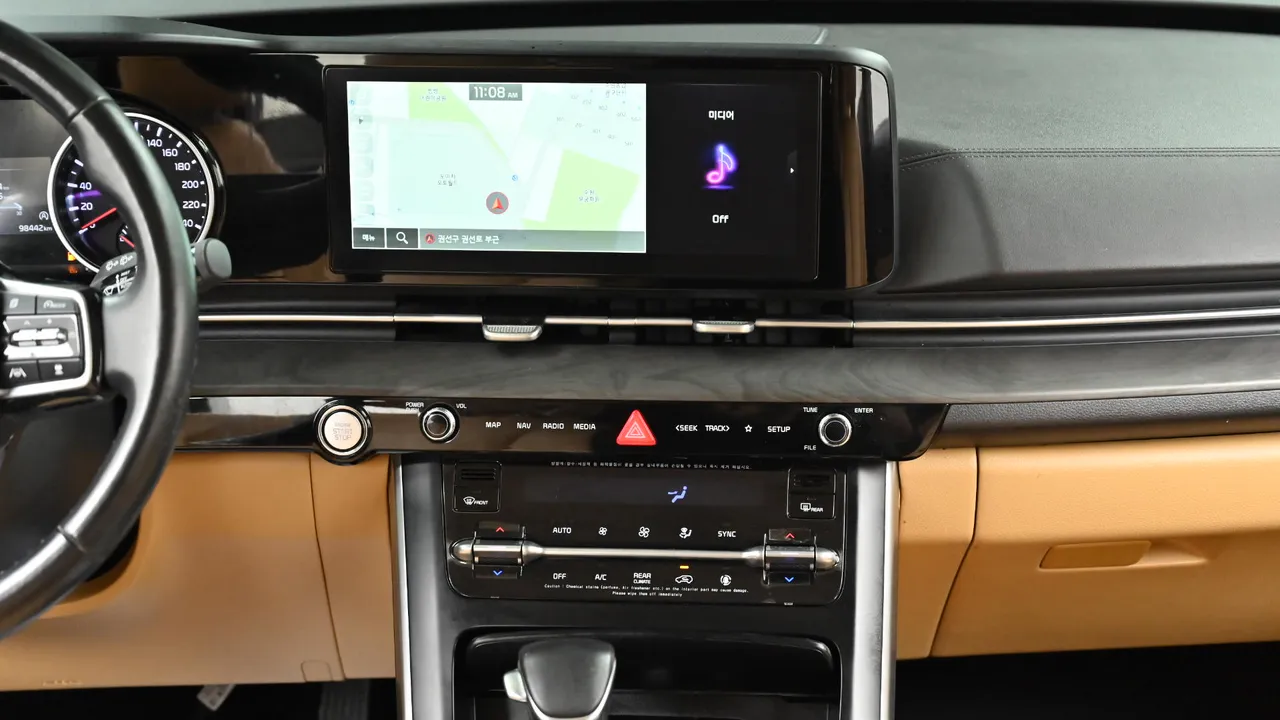 Kia Carnival — miniaturë 14