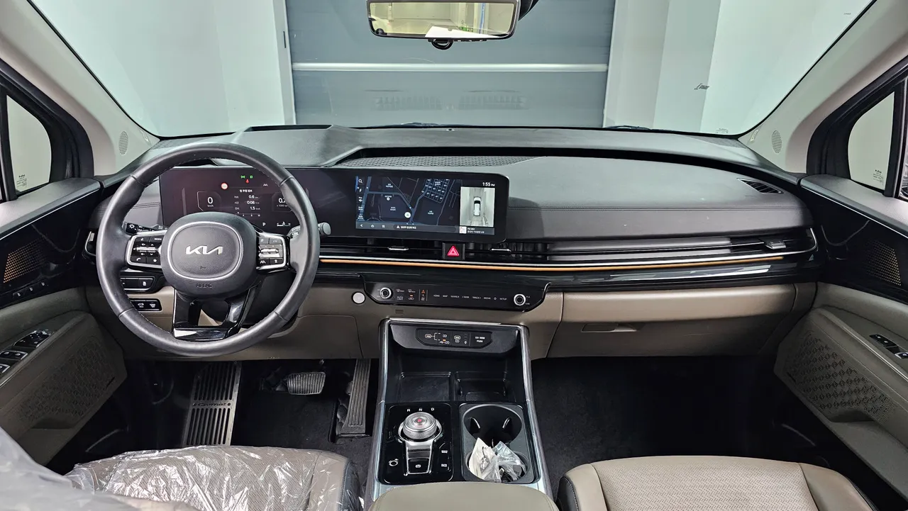 Kia Carnival — miniaturë 23