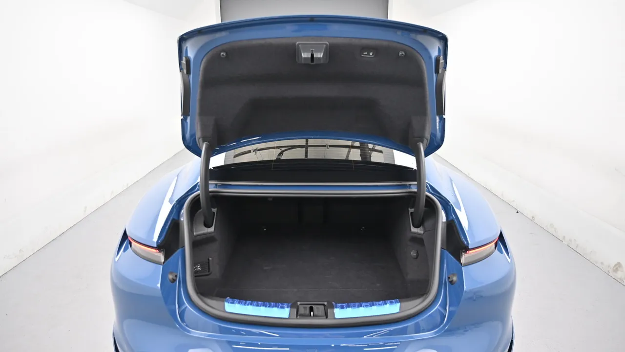 Porsche Taycan — miniaturë 19