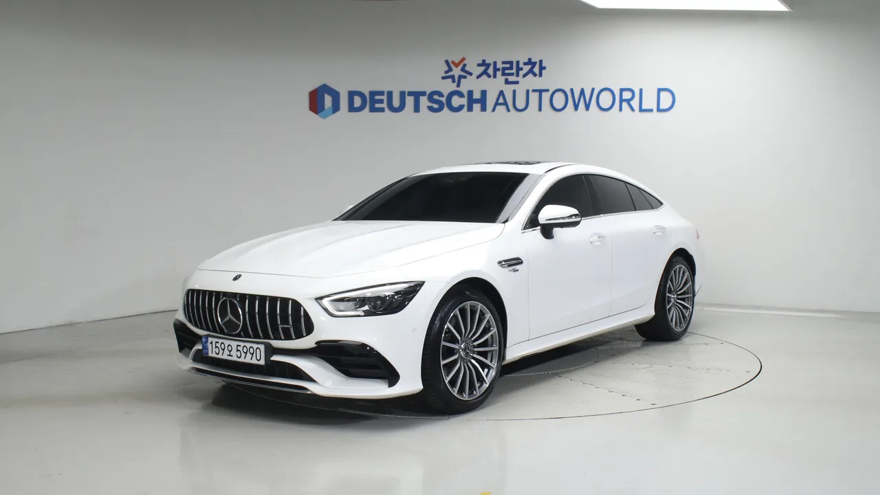 Mercedes-Benz AMG GT 4도어 43 4MATIC+ — foto 1