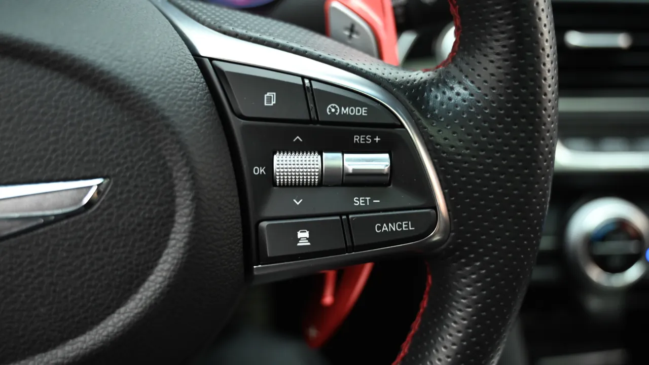 Genesis G70 — miniaturë 17