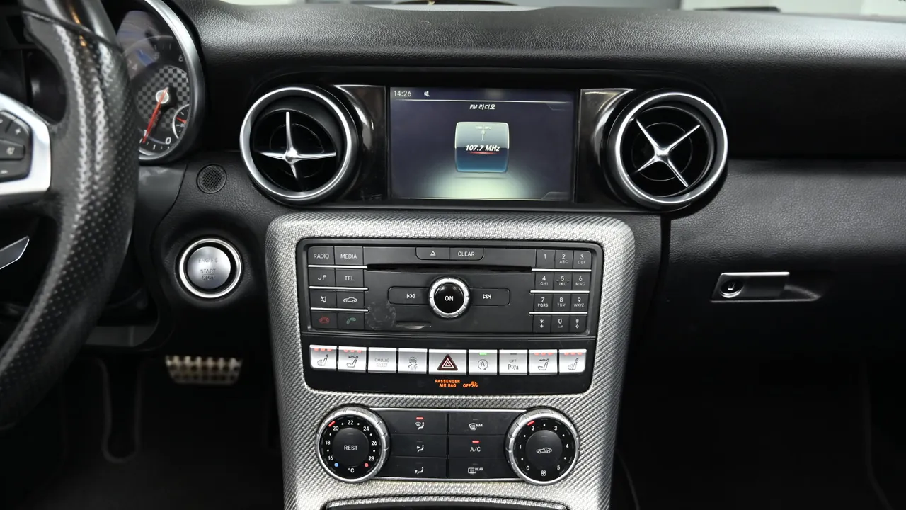 Mercedes-Benz SLC-klasse — miniaturë 23