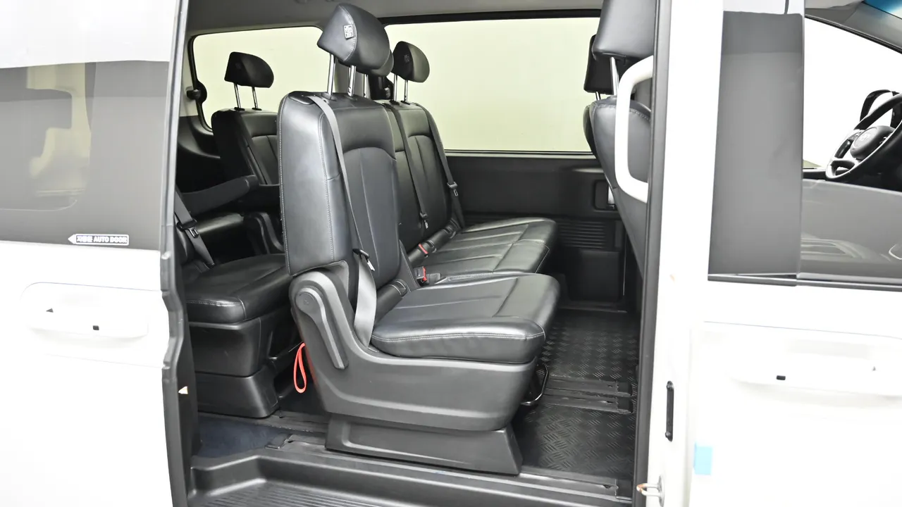 Hyundai Staria — miniaturë 12
