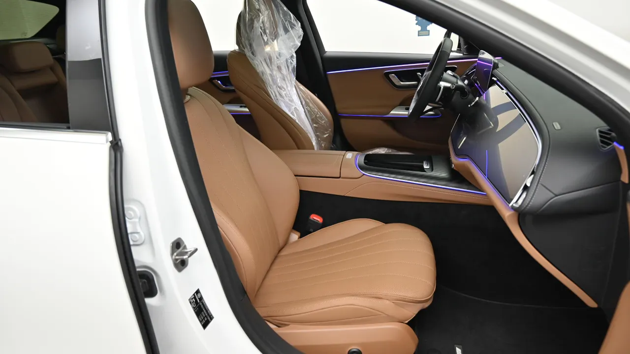 Mercedes-Benz E-klasse — miniaturë 10