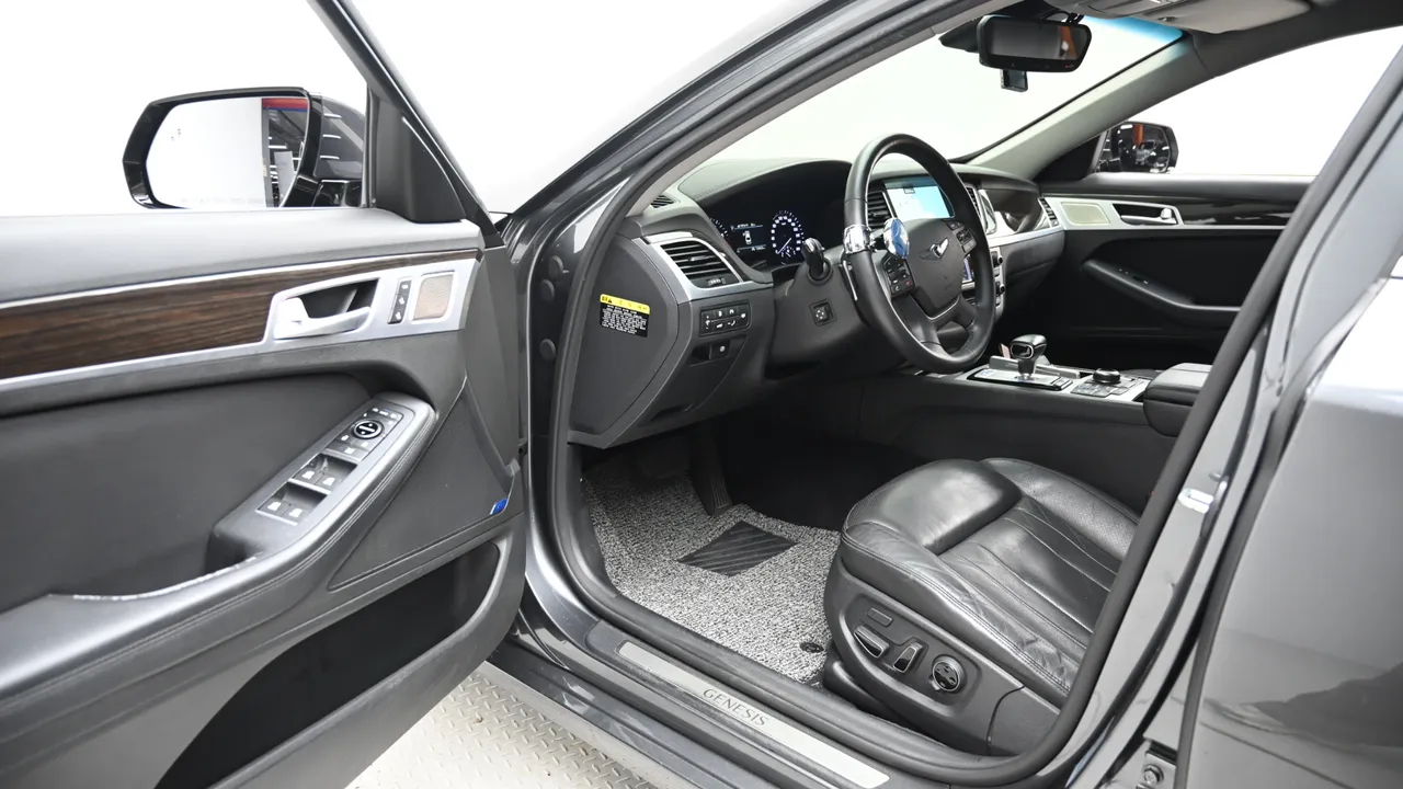 Genesis G80 — miniaturë 11