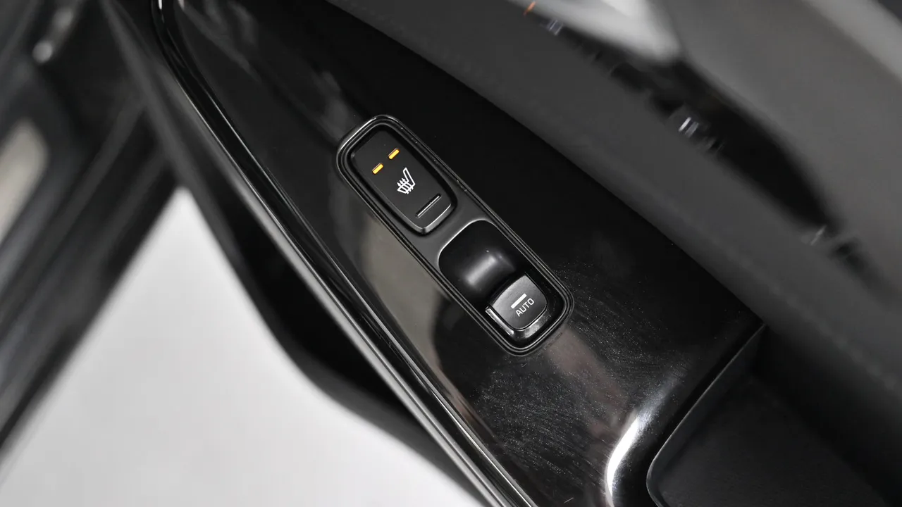 Kia K7 — miniaturë 16