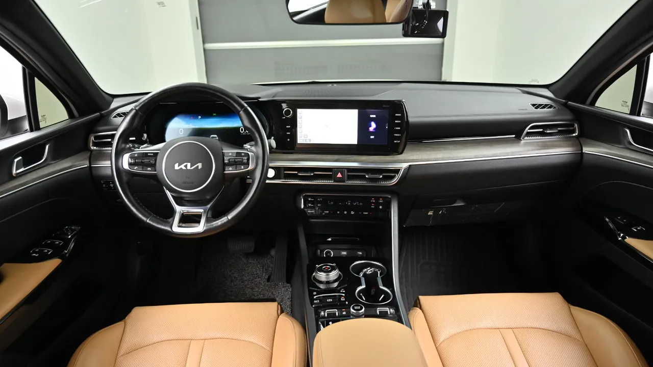 Kia K5 — miniaturë 7