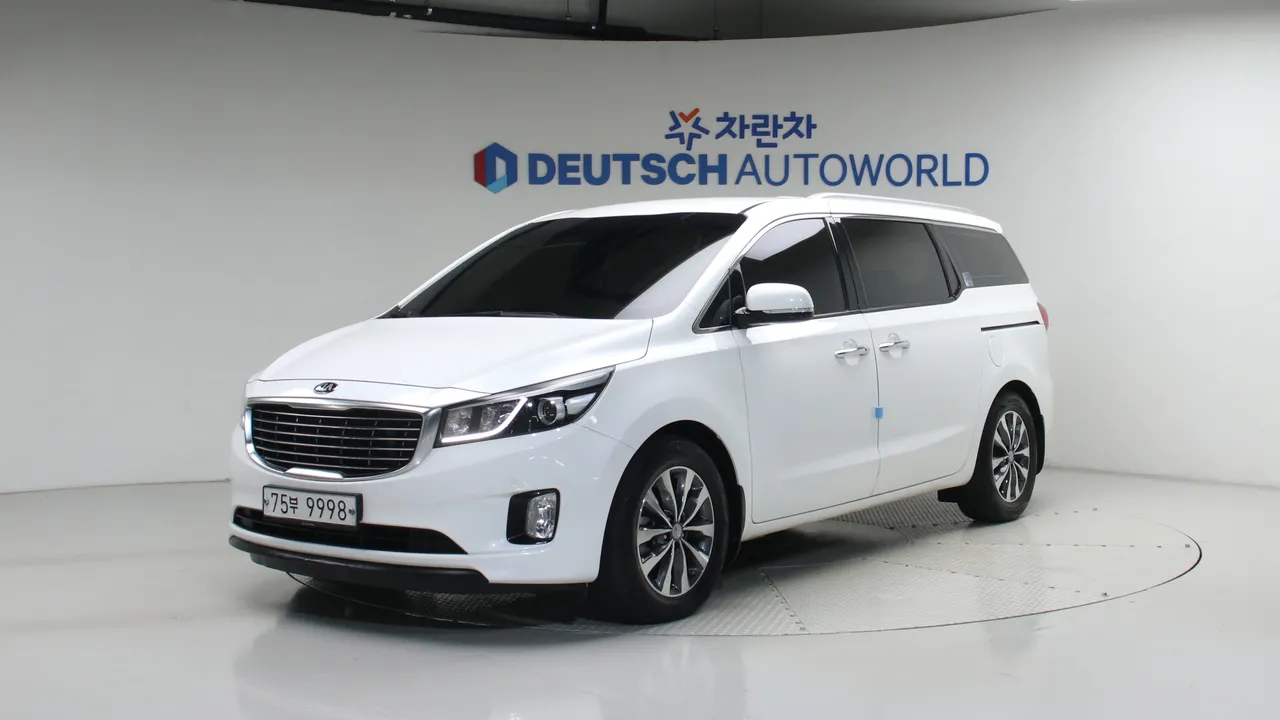 Kia Carnival 11인승 프레스티지 — foto 1