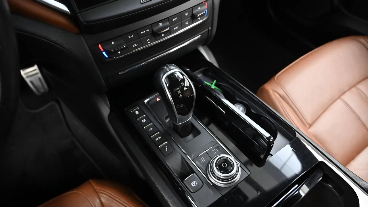 Maserati Ghibli 3.0S Q4