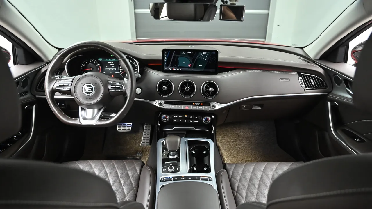 Kia Stinger — miniaturë 7