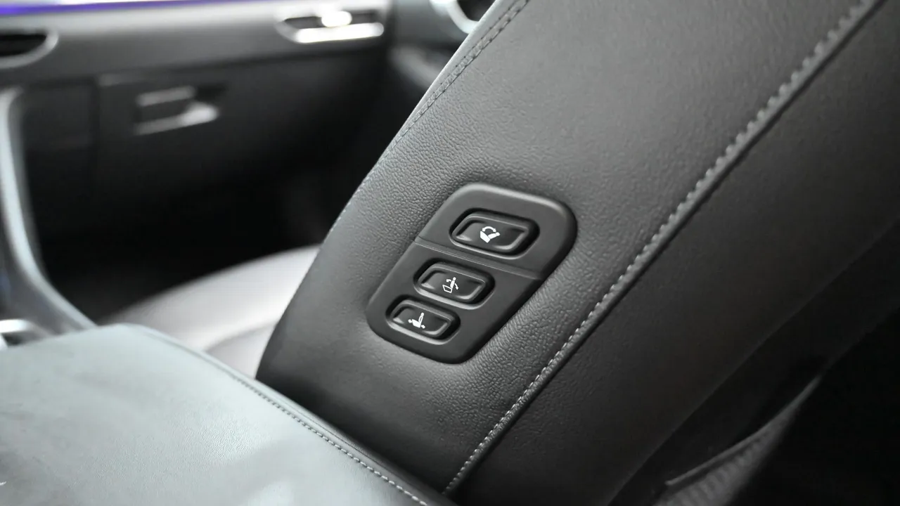 Hyundai Sonata — miniaturë 17