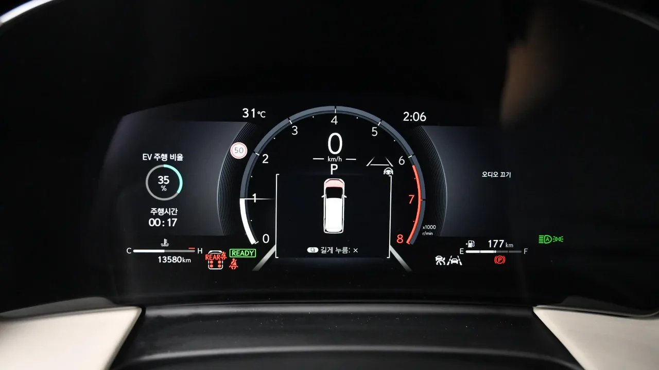 Lexus LM — miniaturë 8