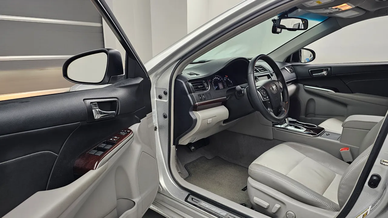 Toyota Camry — miniaturë 11