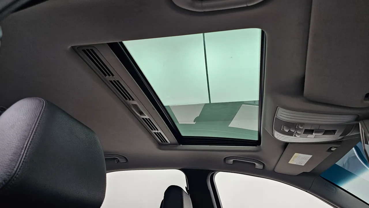 Mercedes-Benz E-klasse — miniaturë 18