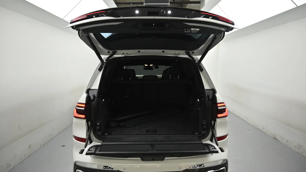 BMW X7 — miniaturë 19