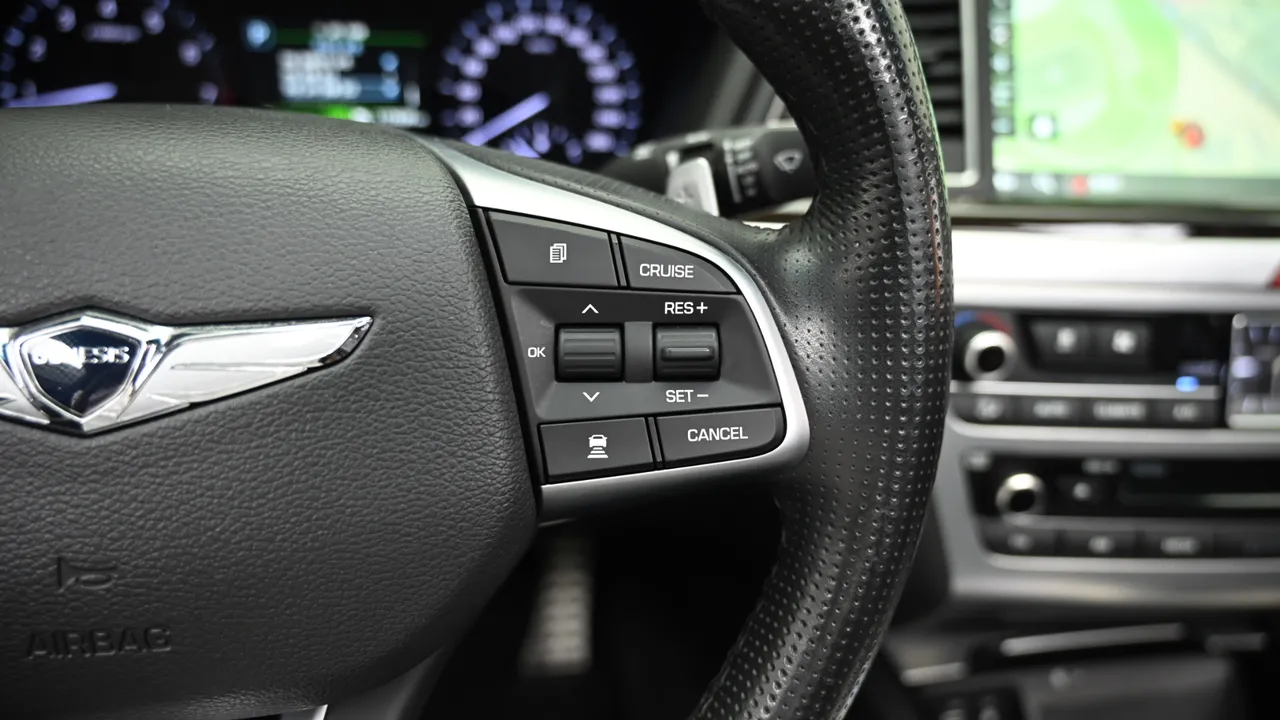 Genesis G80 — miniaturë 17
