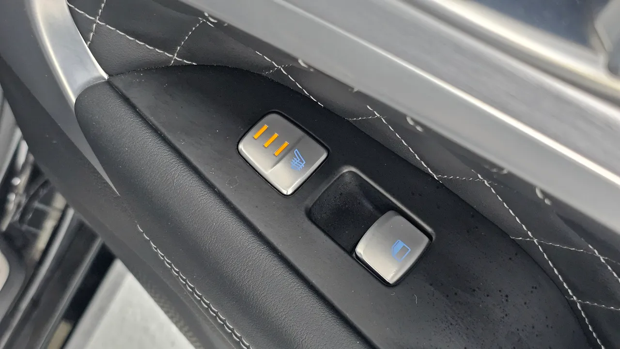 Genesis G70 — miniaturë 16