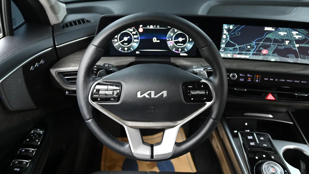 Kia K8 — miniaturë 13