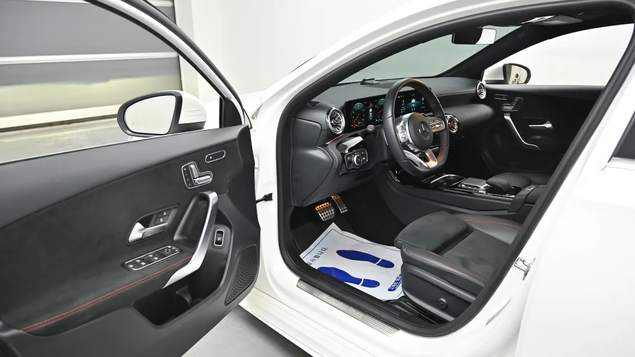 Mercedes-Benz CLA-klasse — miniaturë 11