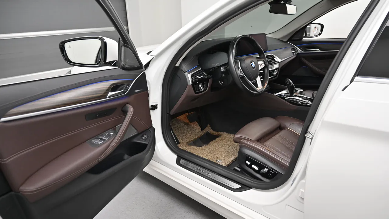 BMW 5er — miniaturë 11