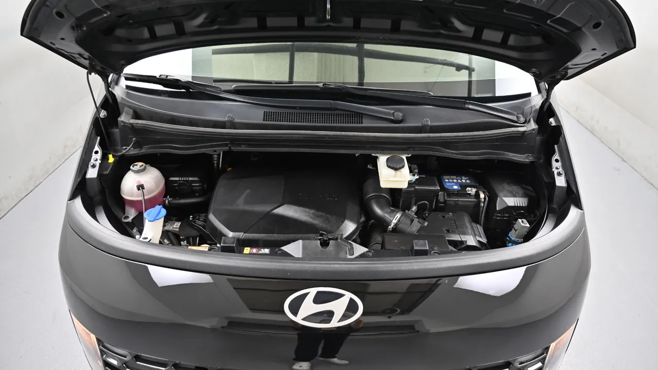 Hyundai Staria — miniaturë 6