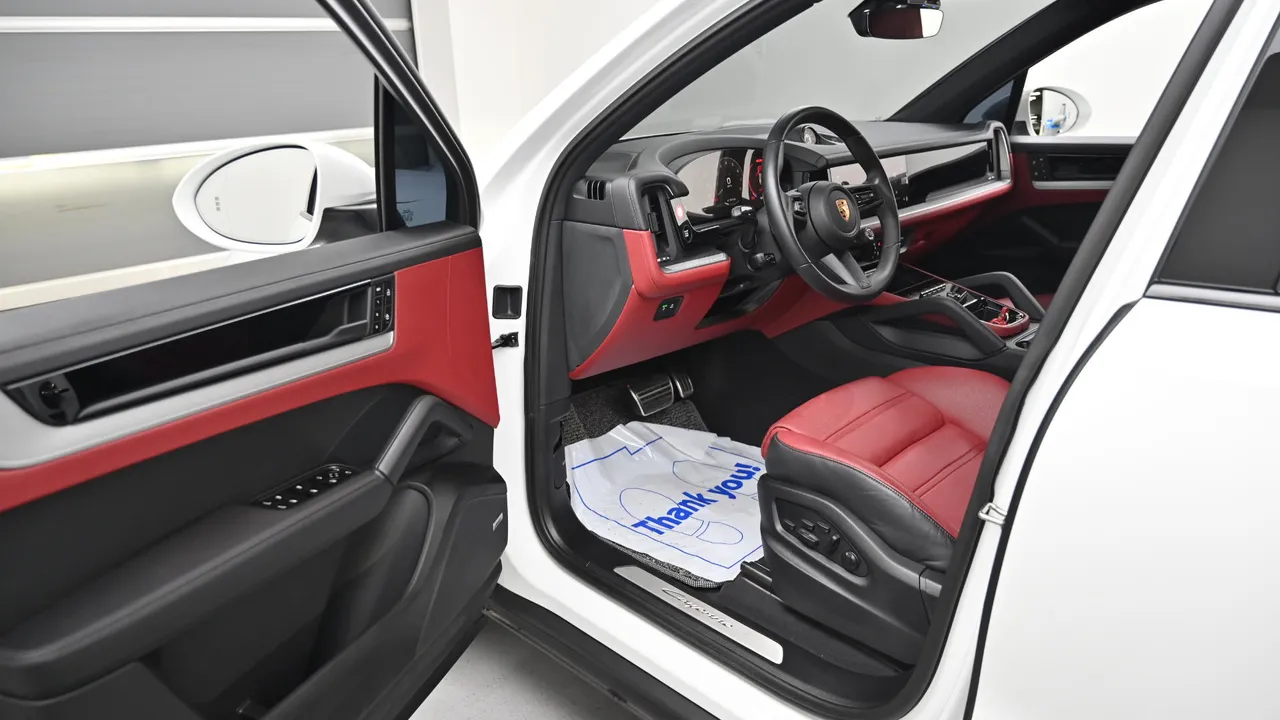 Porsche Cayenne — miniaturë 11