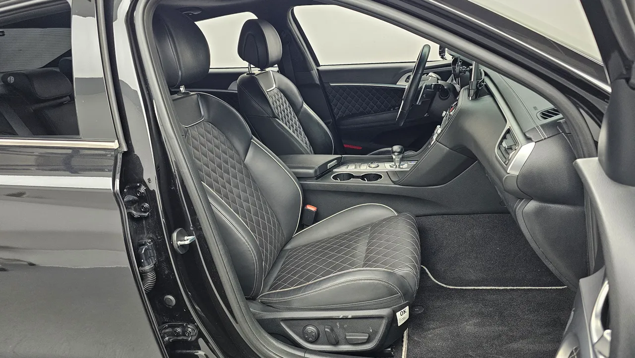 Genesis G70 — miniaturë 10