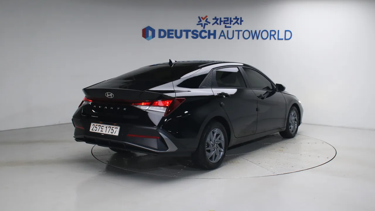 Hyundai Avante — miniaturë 2
