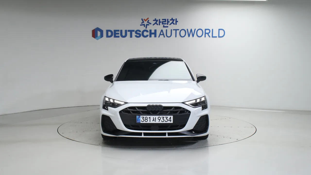 Audi A3 (8Y) 40 TFSI Quattro Premium