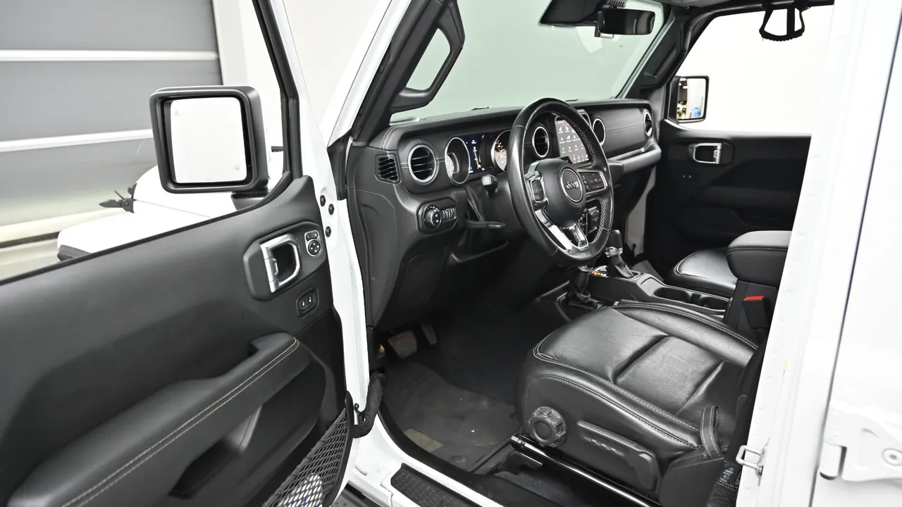 Jeep Wrangler — miniaturë 11