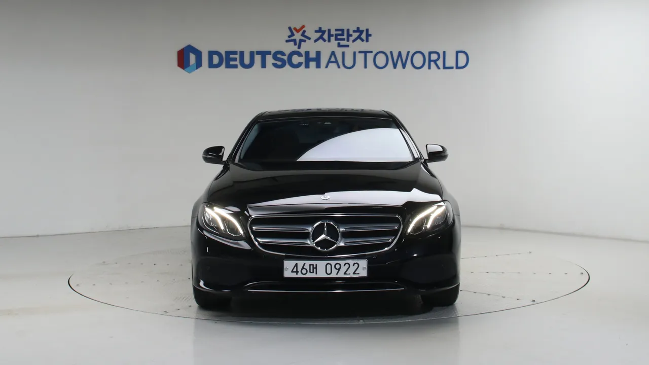 Mercedes-Benz E-klasse — miniaturë 3