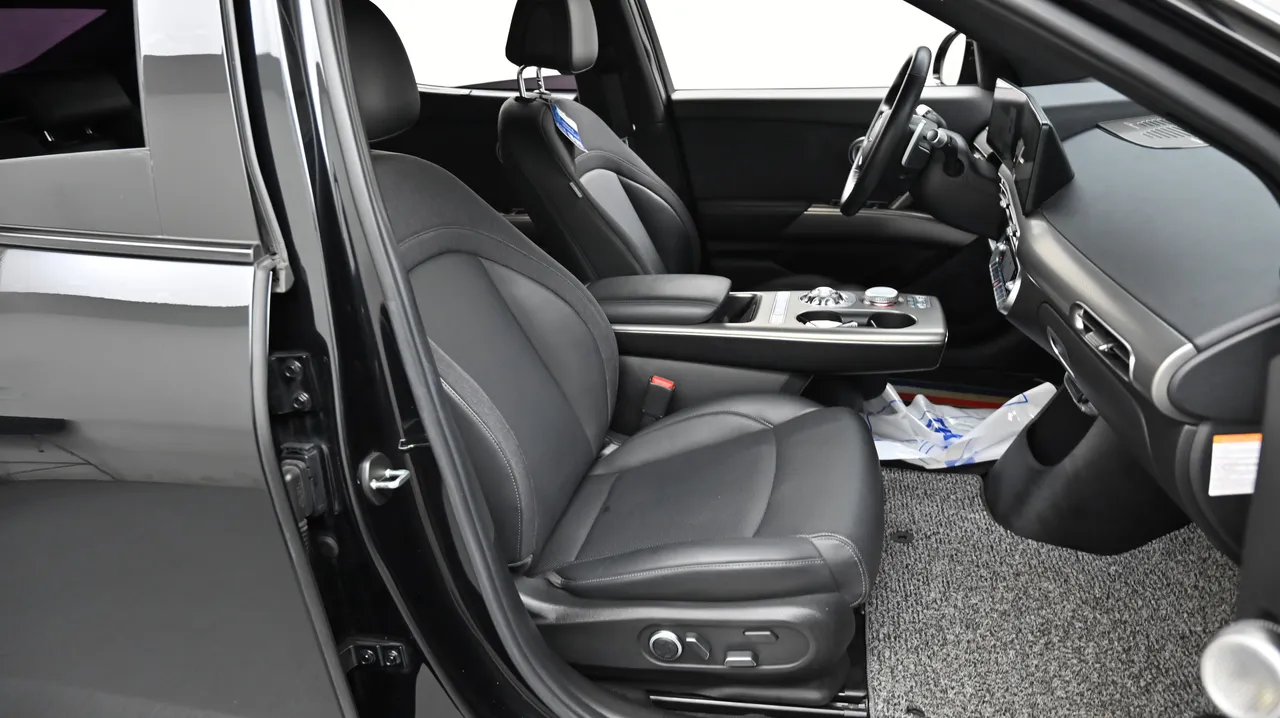 Genesis GV60 77.4kWh Standard 2WD