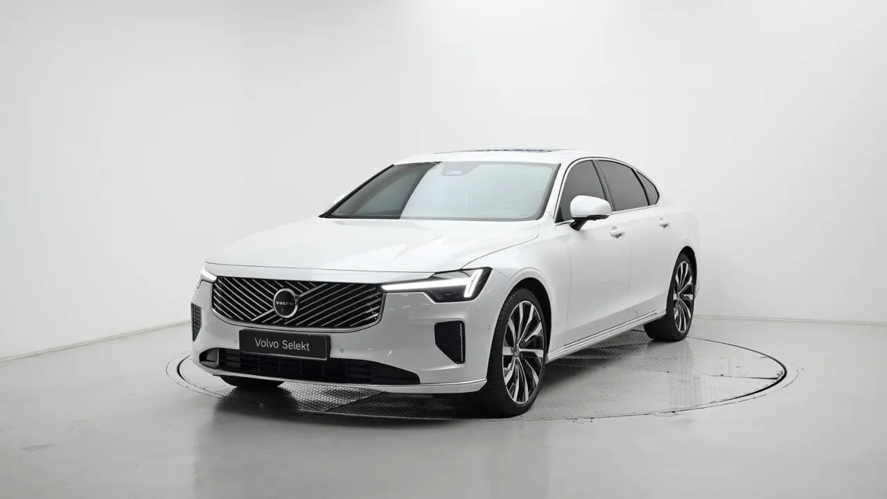 Volvo S90 B5 울트라 브라이트 — foto 1