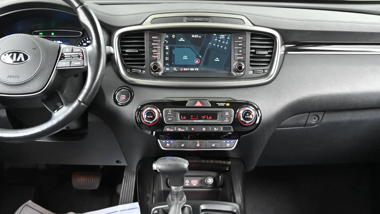 Kia Sorento — miniaturë 14