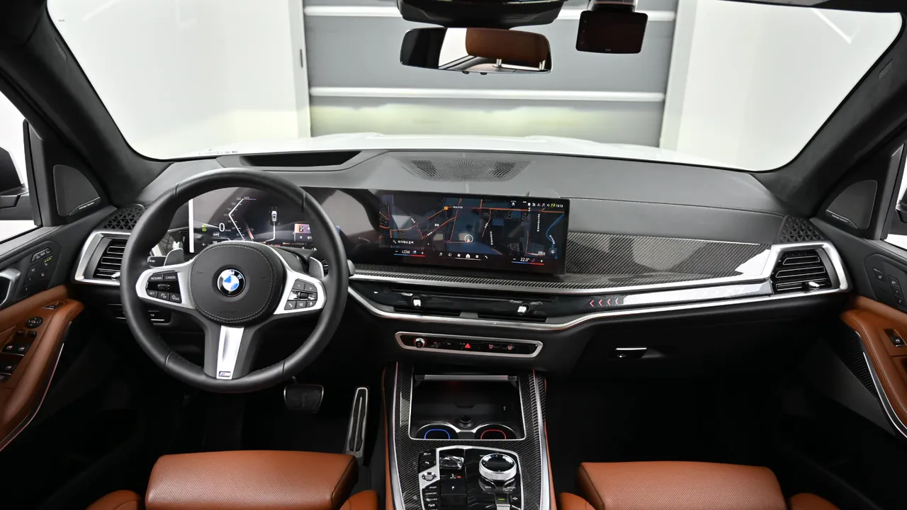 BMW X7 — miniaturë 7