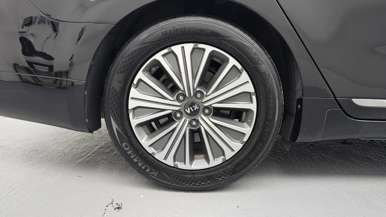 Kia K7 — miniaturë 5