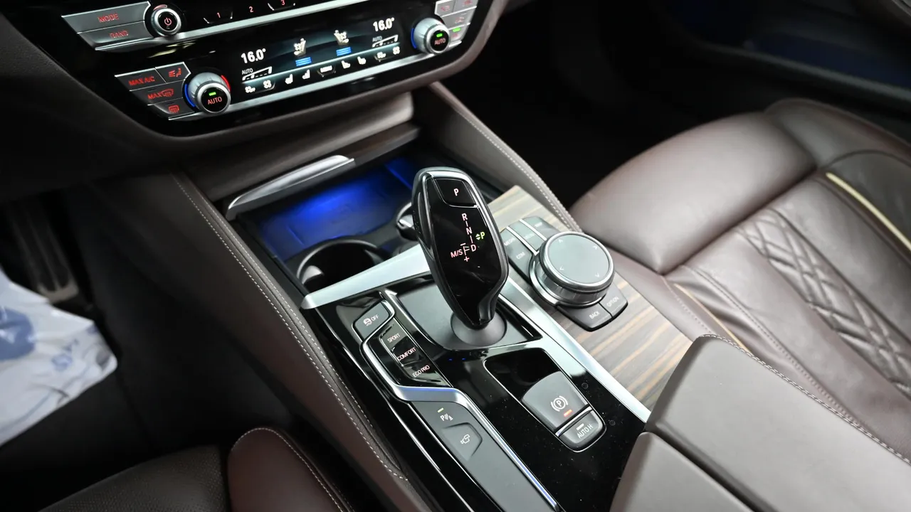 BMW 5er — miniaturë 9