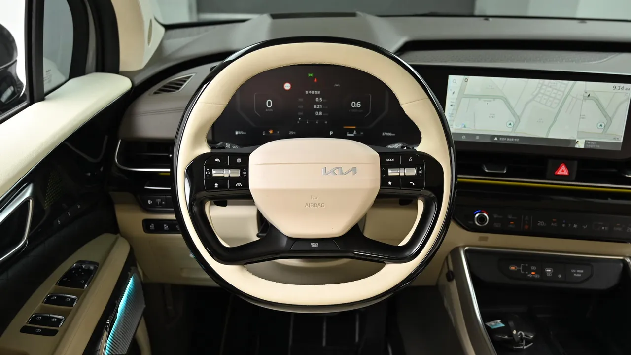 Kia Carnival — miniaturë 13