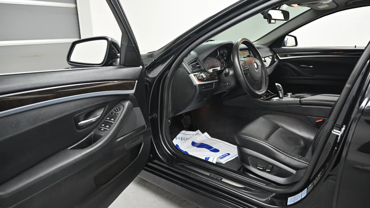 BMW 5er — miniaturë 11