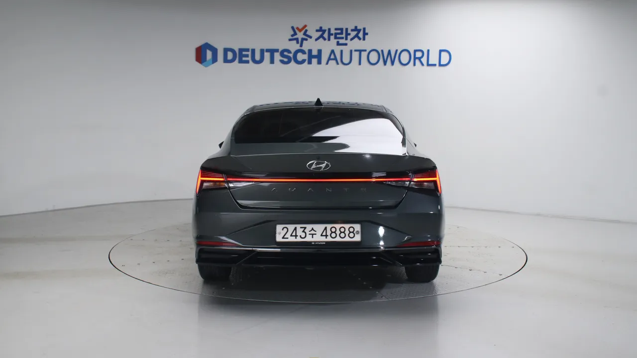 Hyundai Avante — miniaturë 4