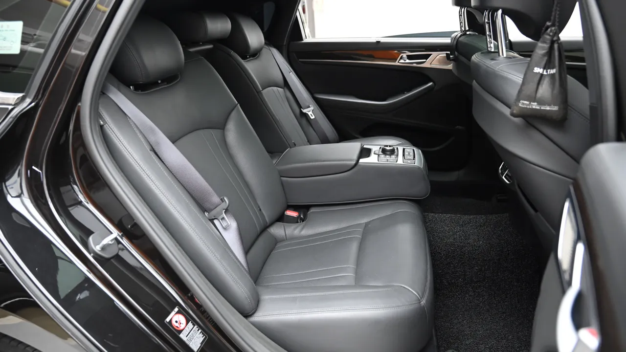 Genesis G80 — miniaturë 12