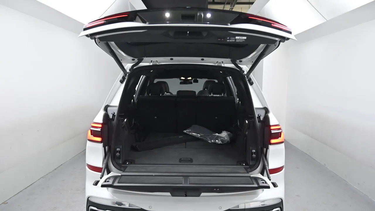 BMW X7 — miniaturë 29