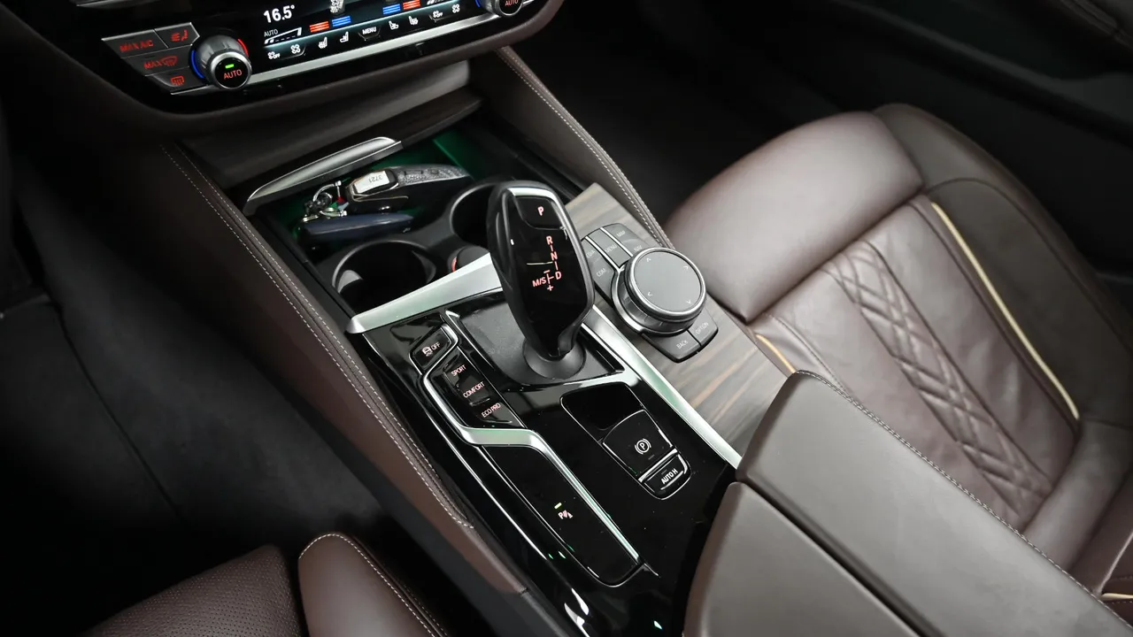 BMW 5er — miniaturë 9