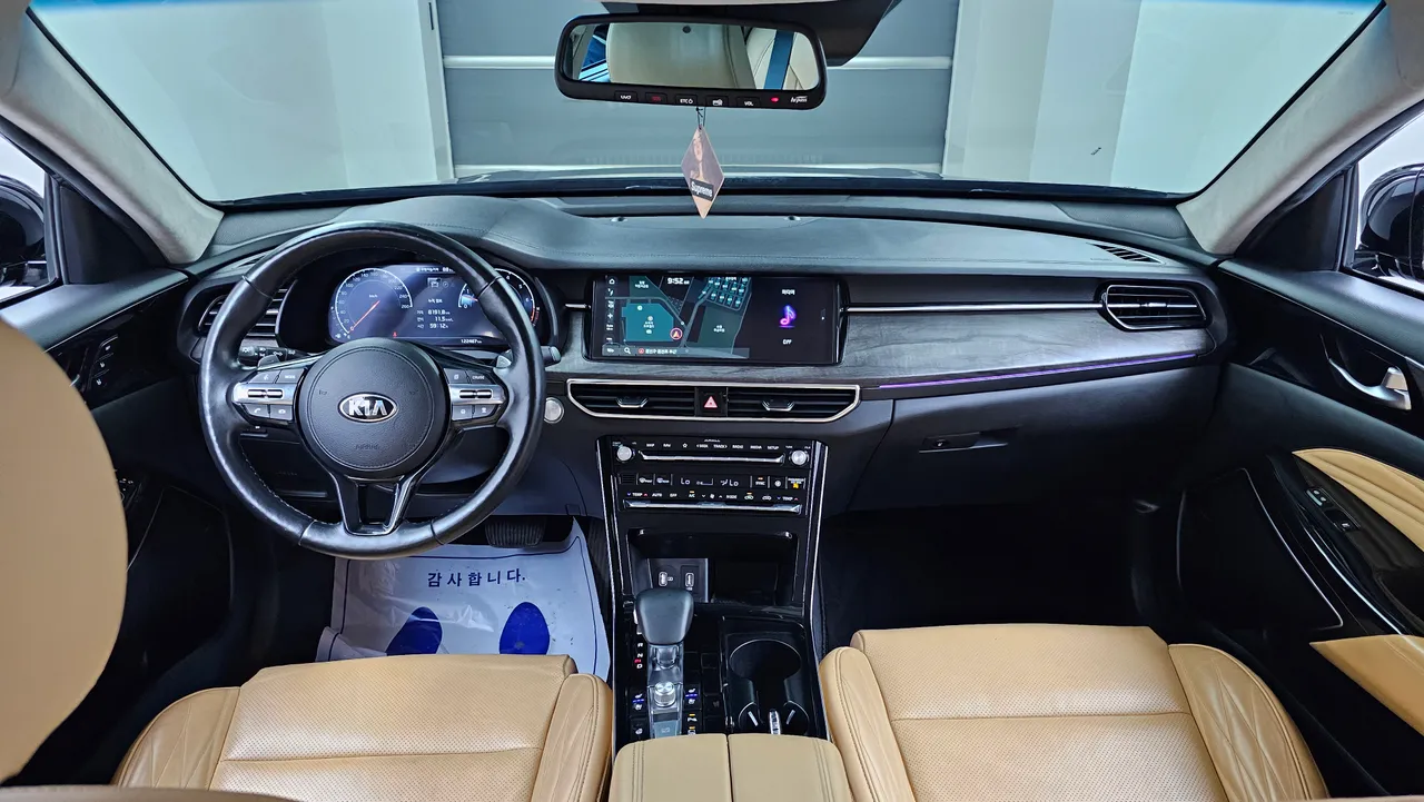 Kia K7 — miniaturë 7
