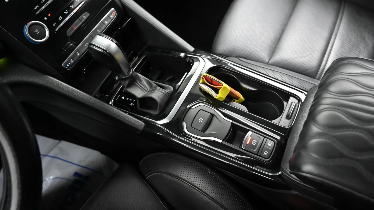 Renault Samsung SM6 — miniaturë 9