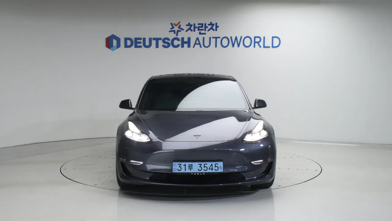 Tesla Model 3 72kWh Performance