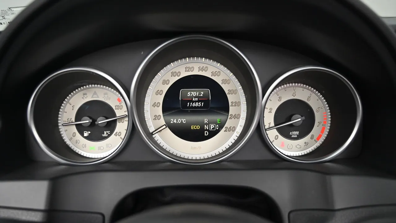 Mercedes-Benz E-klasse — miniaturë 8