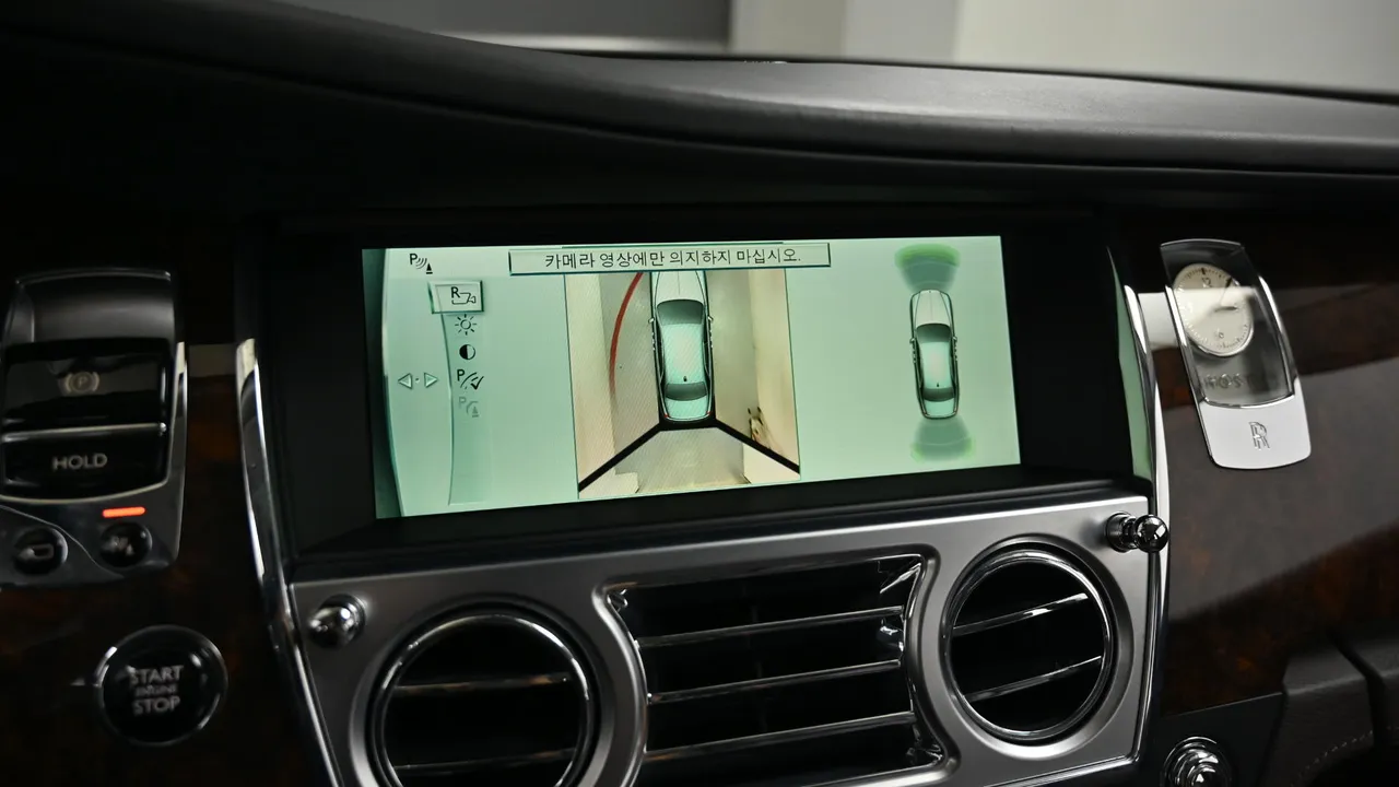 Rolls-Royce Ghost — miniaturë 15