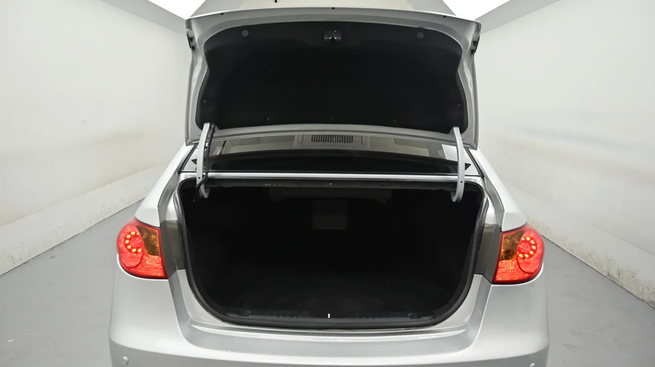 Hyundai Avante — miniaturë 19